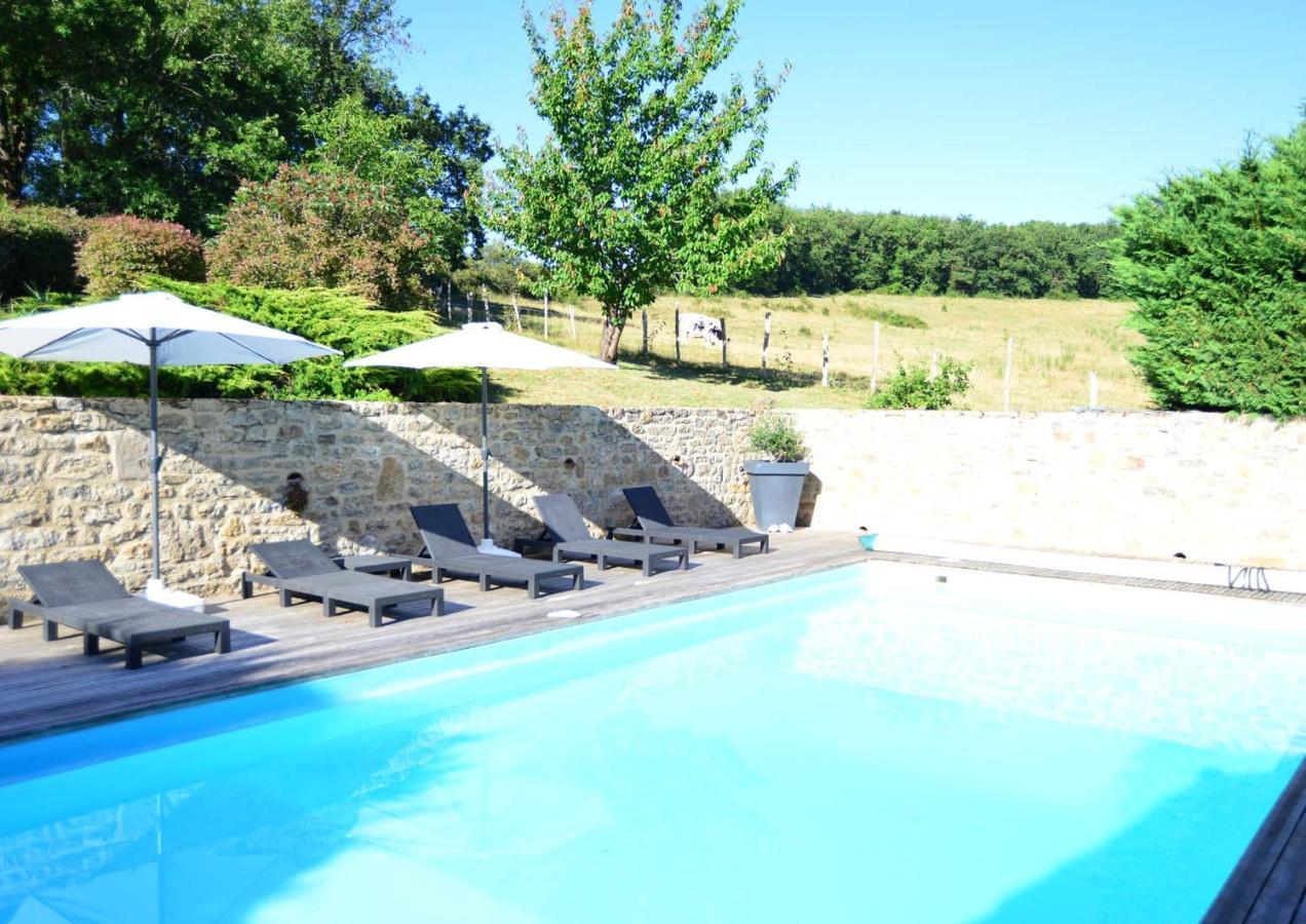 Chambre D'Hotes A La Cle Des Champs Varen Exterior foto